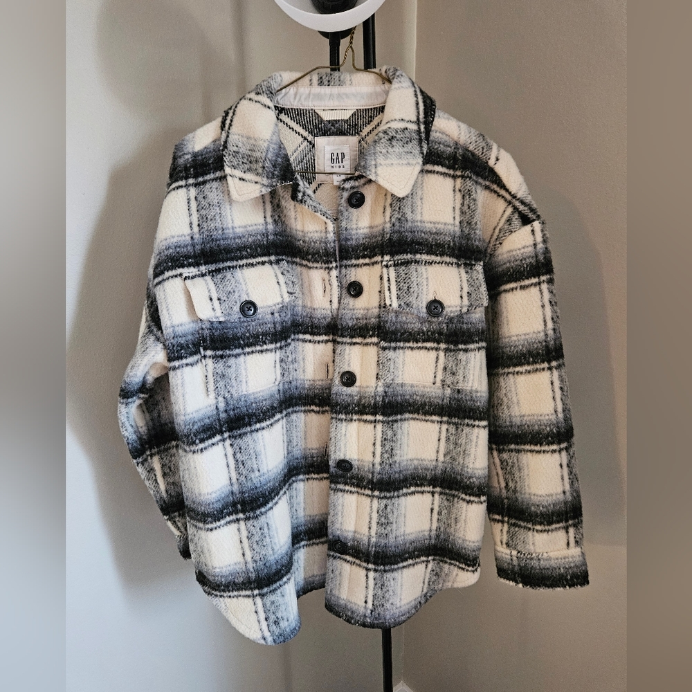 Gap Kids Size 10 (Large) Shacket